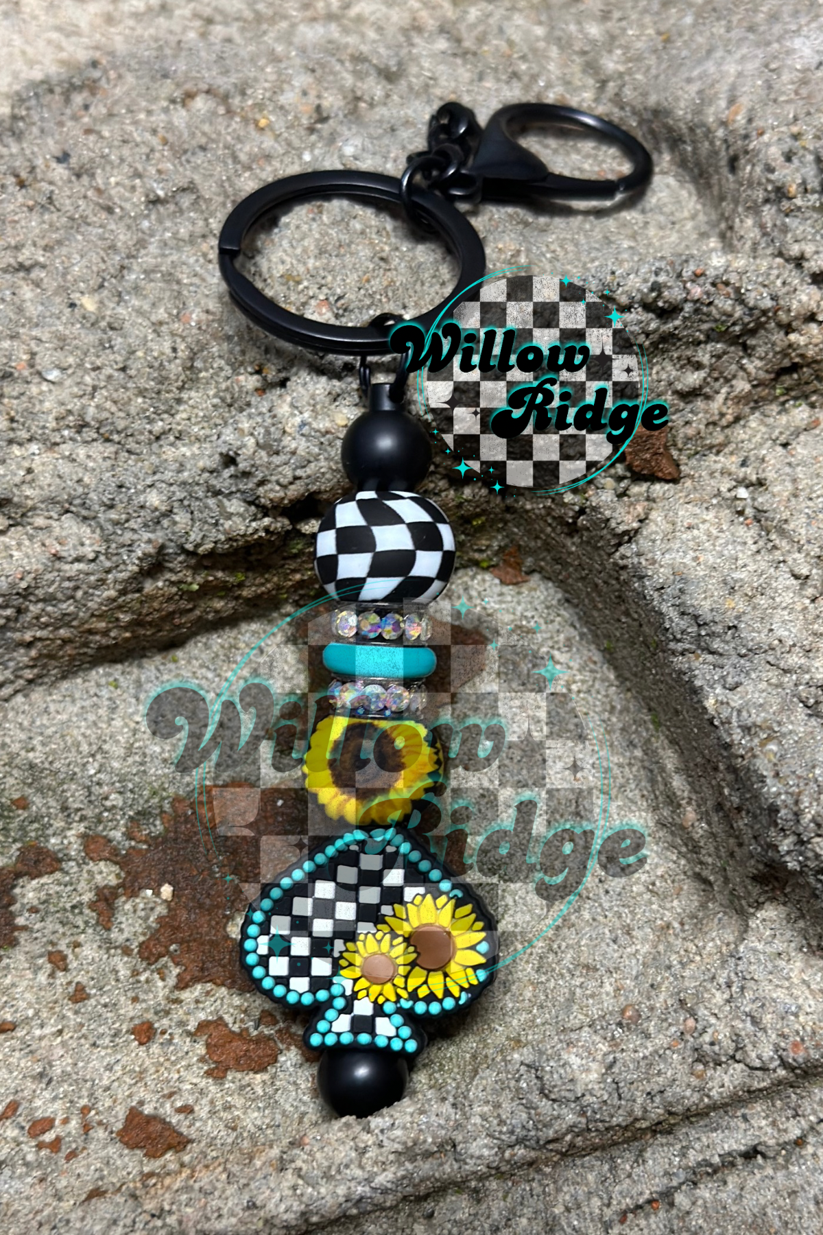 Checkered Sunflower Spade