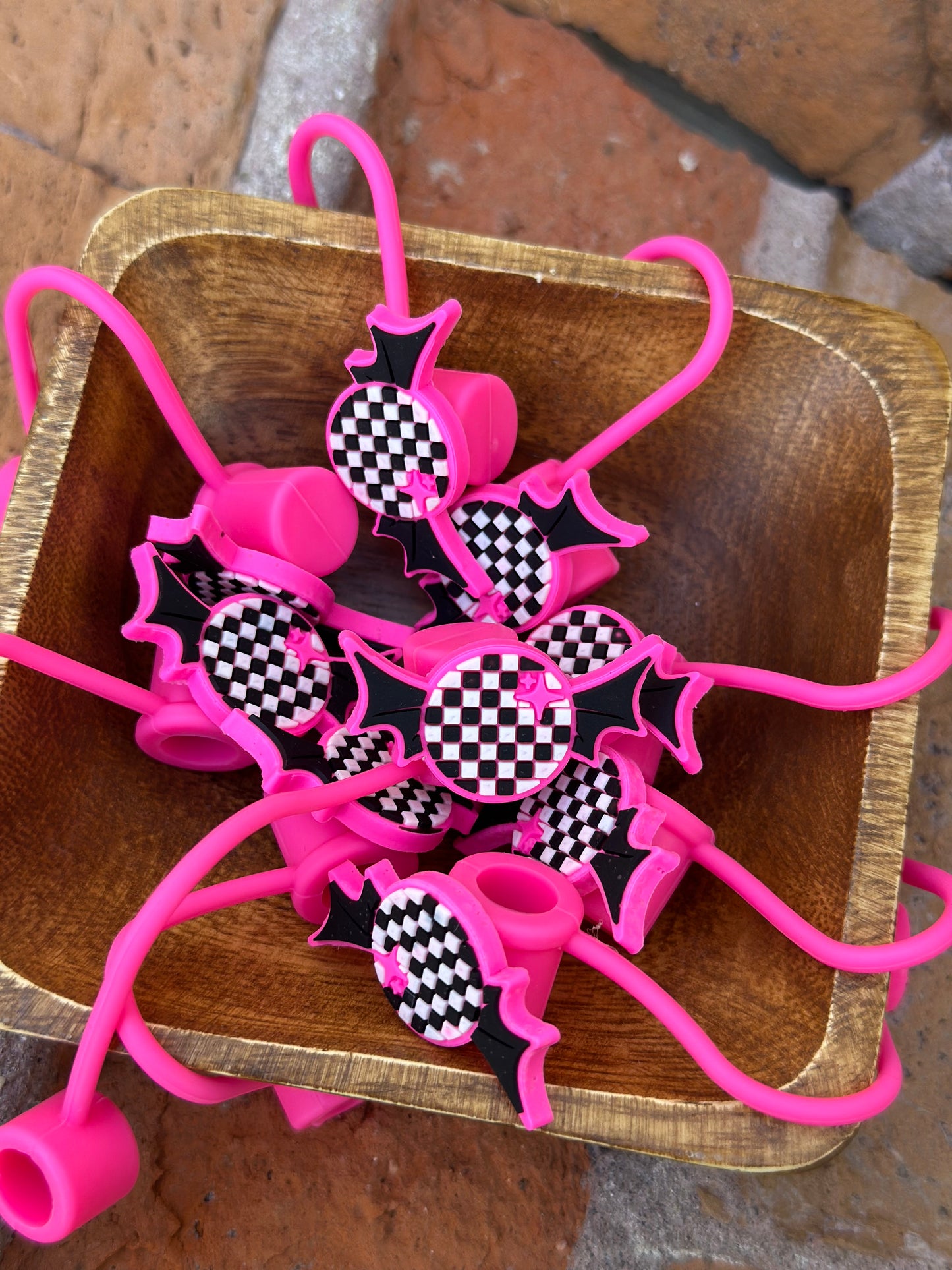 Checkered Batty Topper